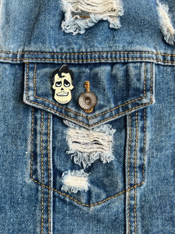 Pin esmaltado de película