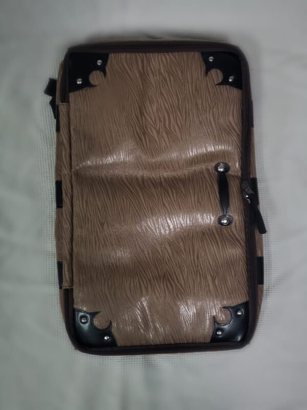 WhatsApp Image 2024-10-19 at 18.37.11 Caja mochila de Demon