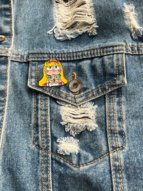 WhatsApp Image 2024-12-04 at 17.05.53-6 Broche inspirador de solapa de dibujos animados