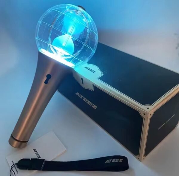 Lightick kpop